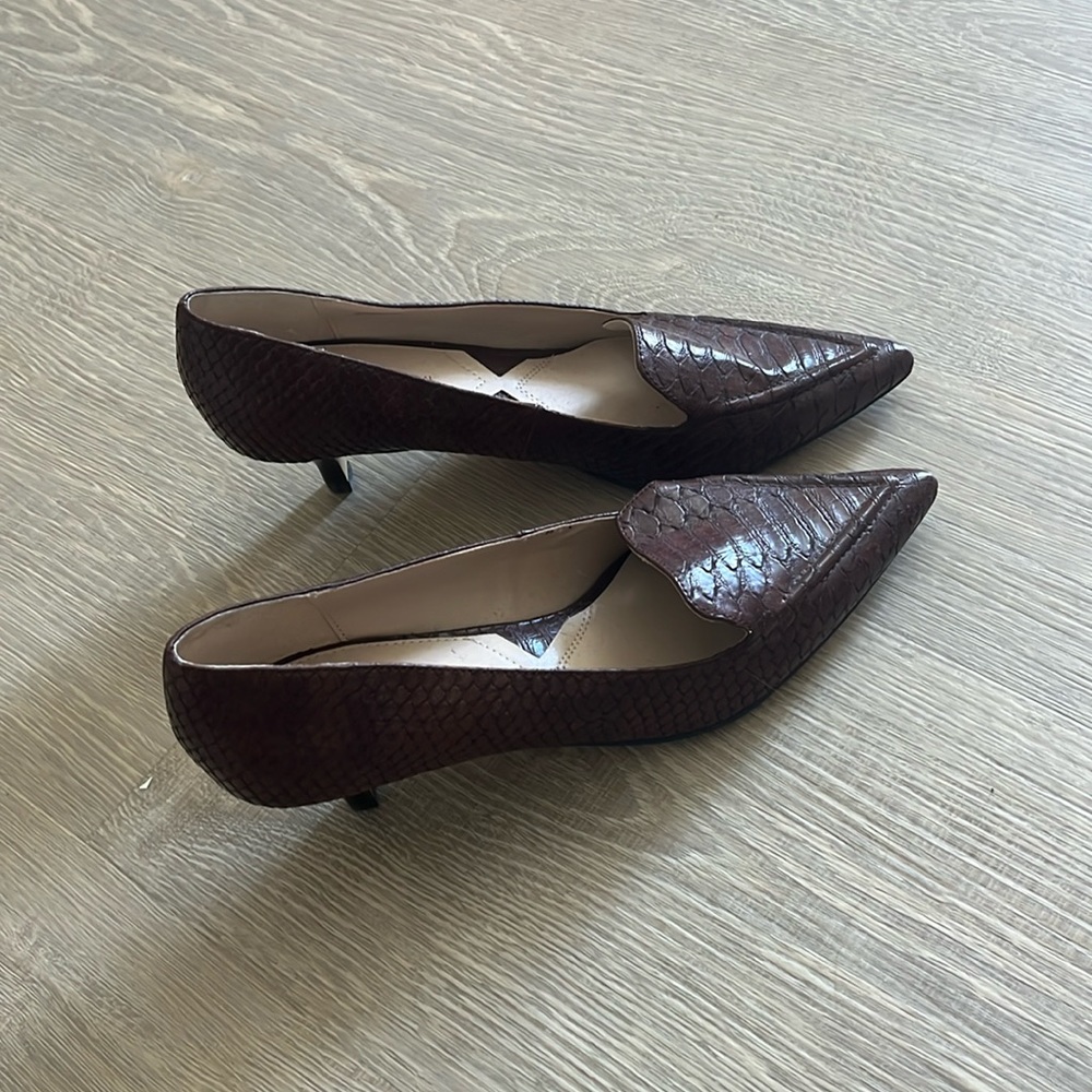 Adrienne Vittadini short heels